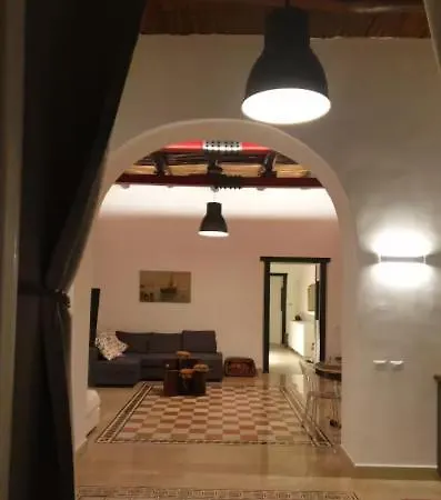 Infrascata Homes - Napoli * Napels