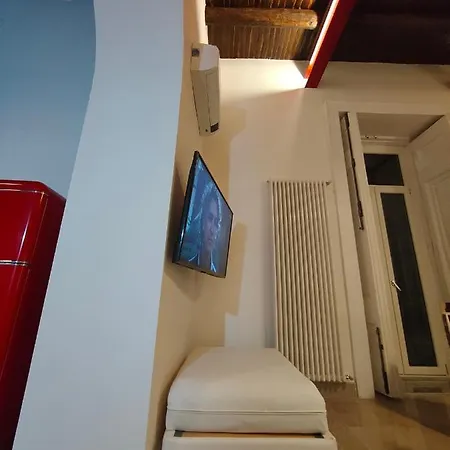 홈스테이 Infrascata Homes - Napoli 나폴리