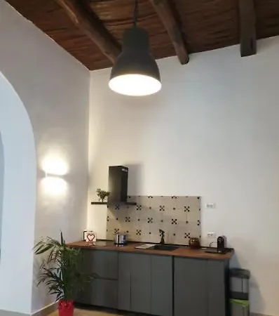 홈스테이 Infrascata Homes - Napoli *